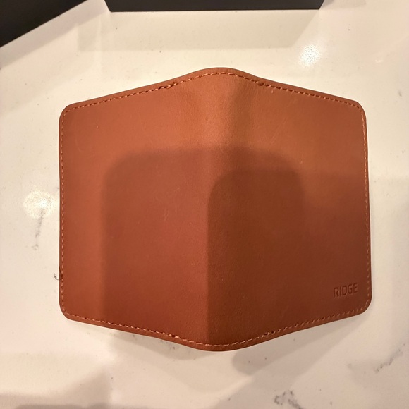 Ridge Bifold Leather Wallet - Tobacco Brown - Picture 3 of 7